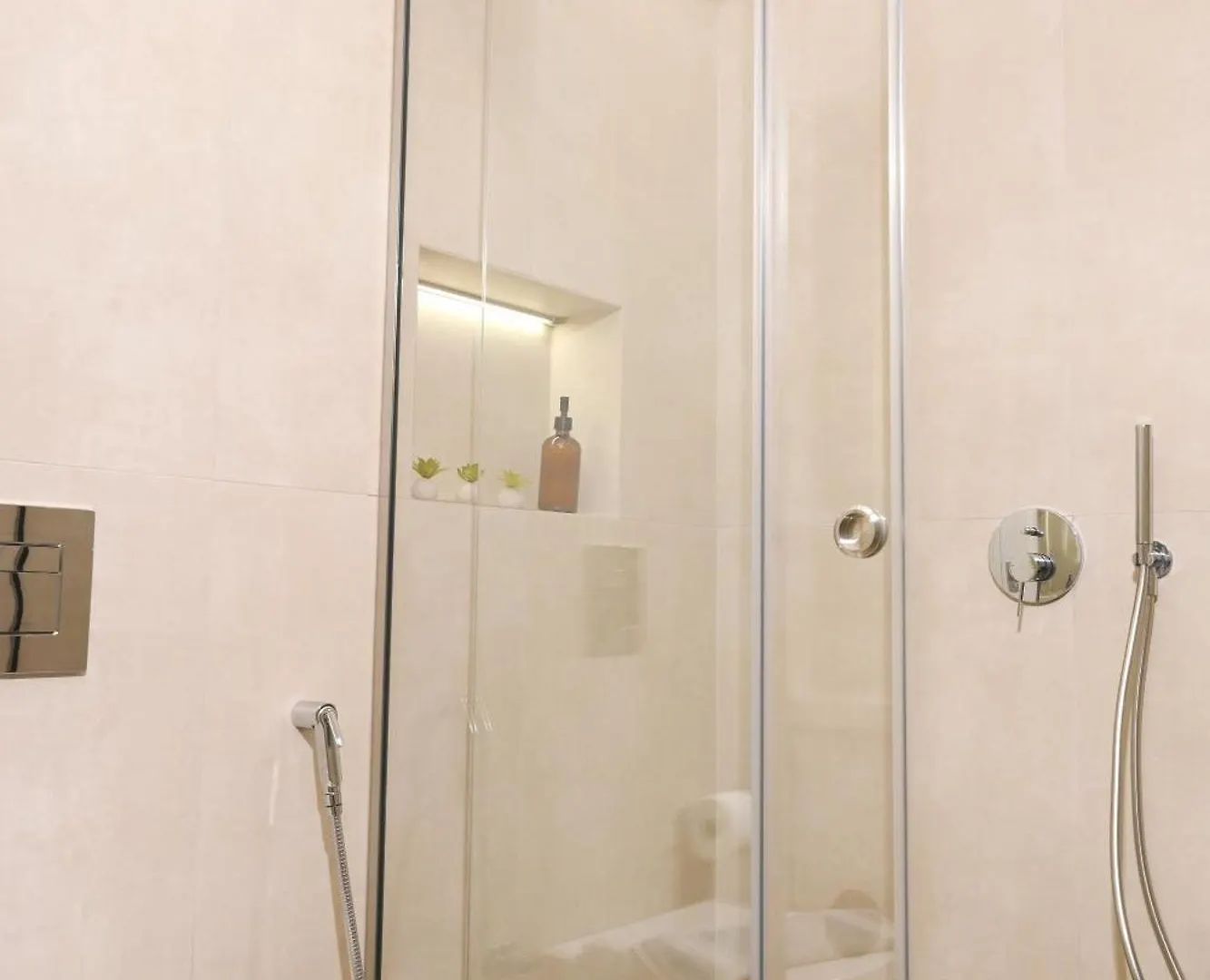 Economic Studios In Crete Iraklio Apartment