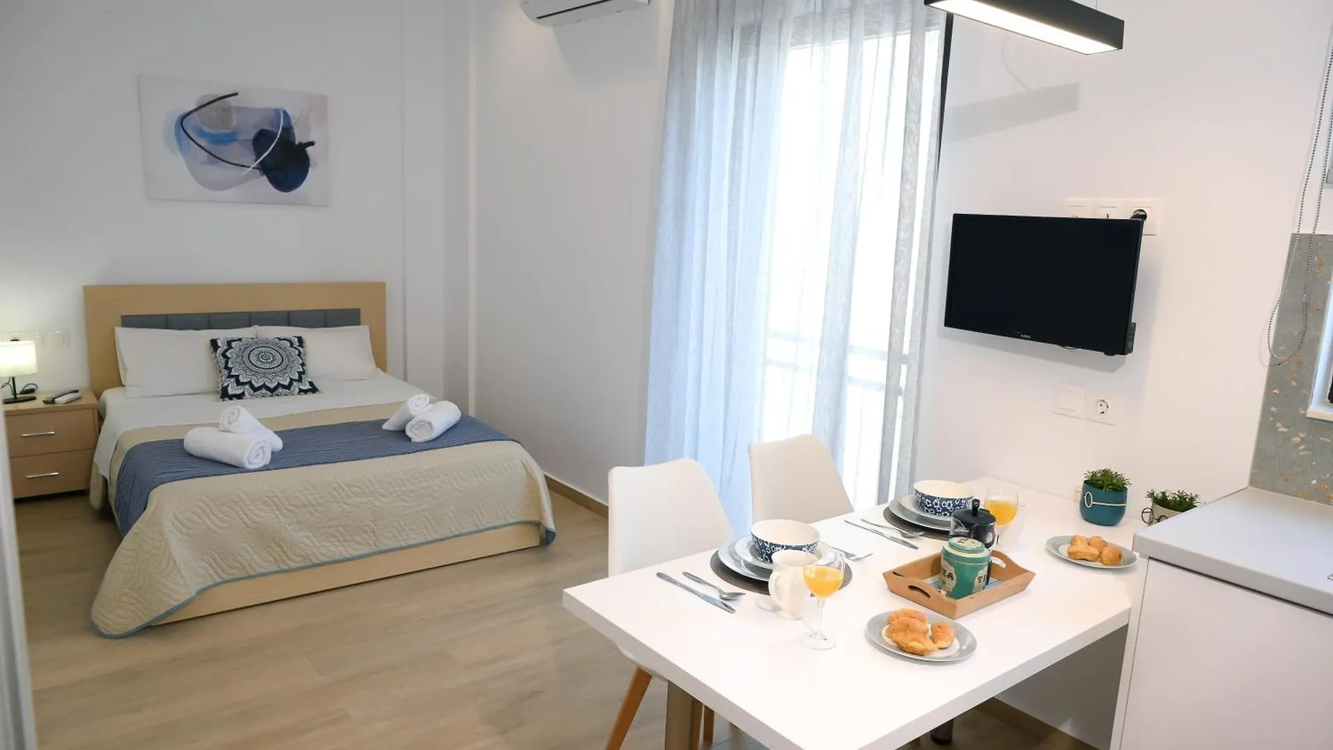 Apartment Economic Studios In Crete Iraklio