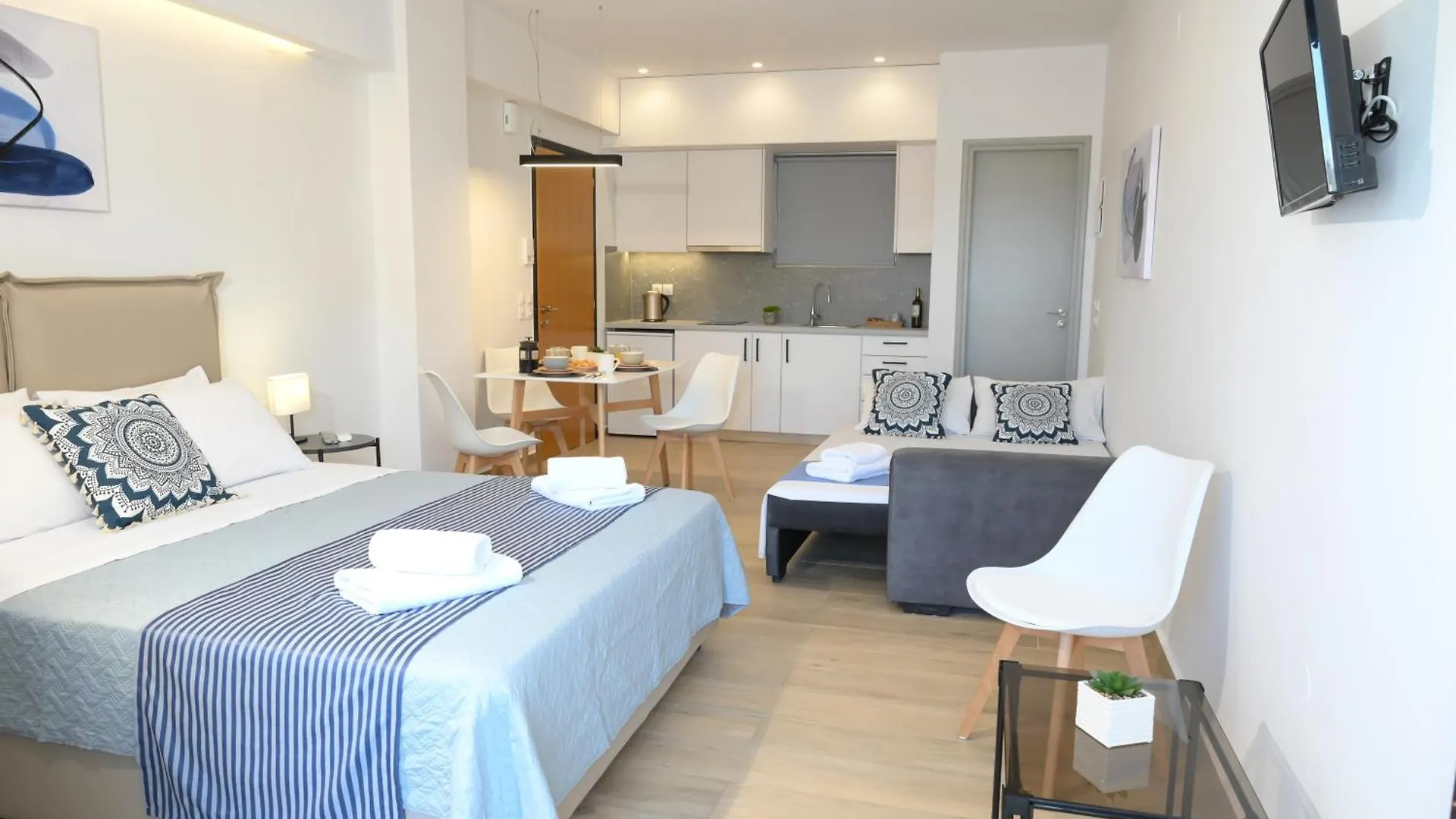 Apartment Economic Studios In Crete Iraklio Griechenland
